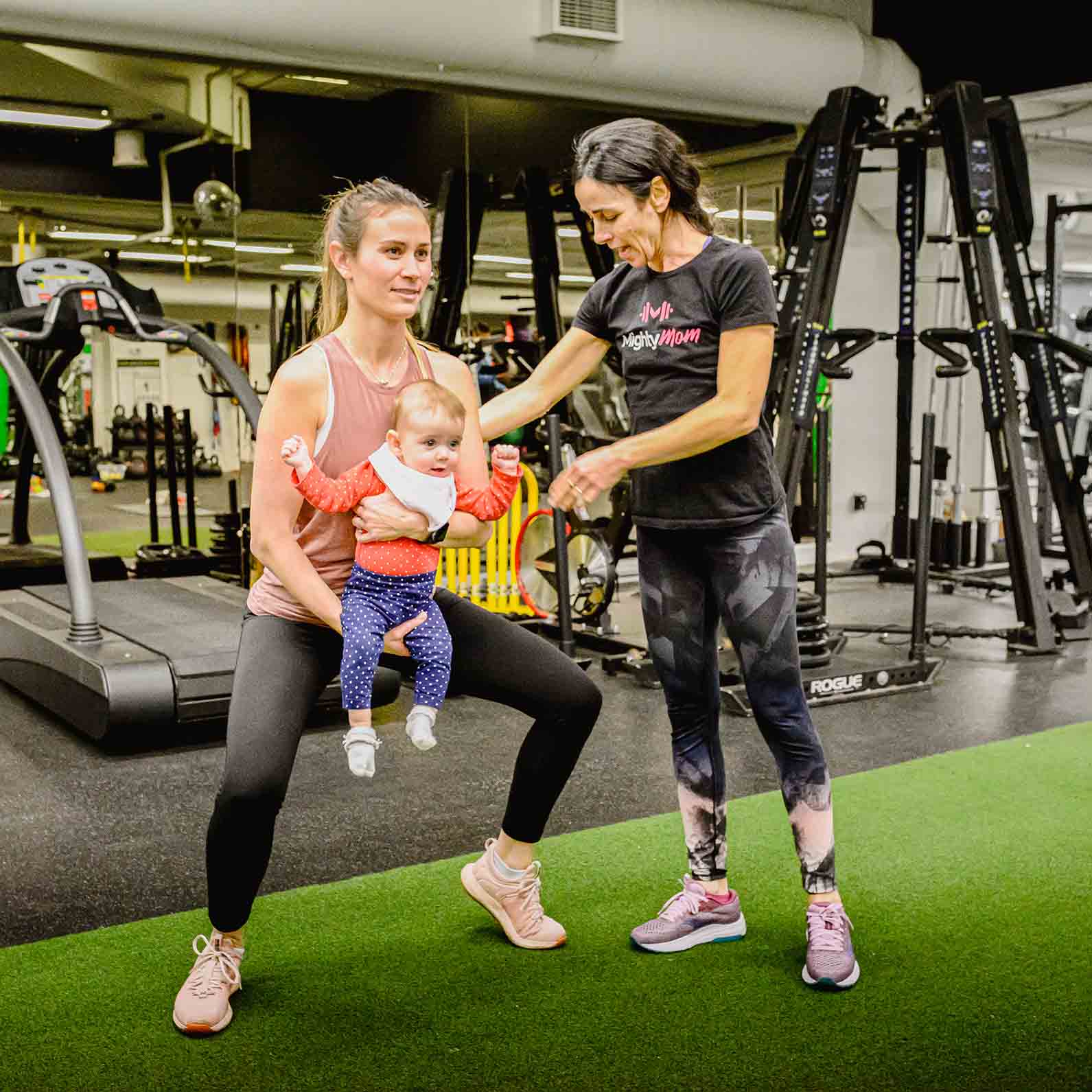 mighty-mom-toronto-mom-fitness-postpartum-private-training-mom-and-baby-02